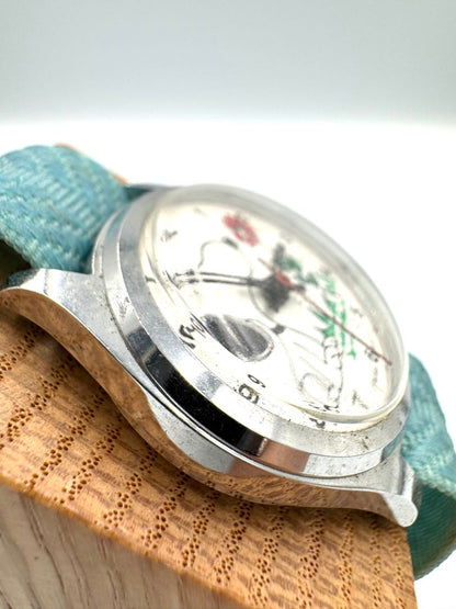Peanuts Snoopy Analog Mechanical (Manual) Women Manual Winding Watch For Parts