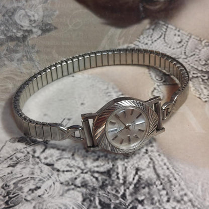 Citizen charm Analog Mechanical (Manual) Women