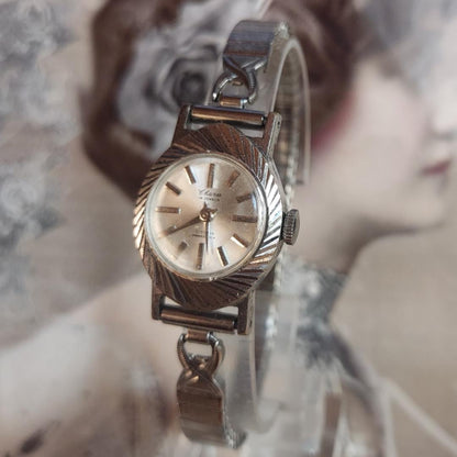 Citizen charm Analog Mechanical (Manual) Women