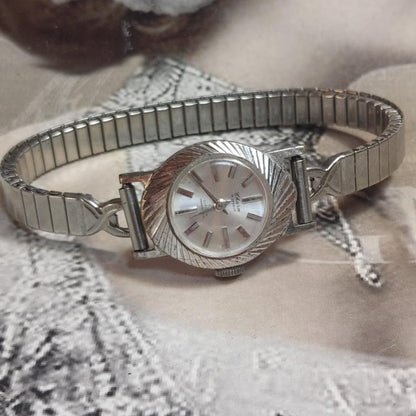 Citizen charm Analog Mechanical (Manual) Women