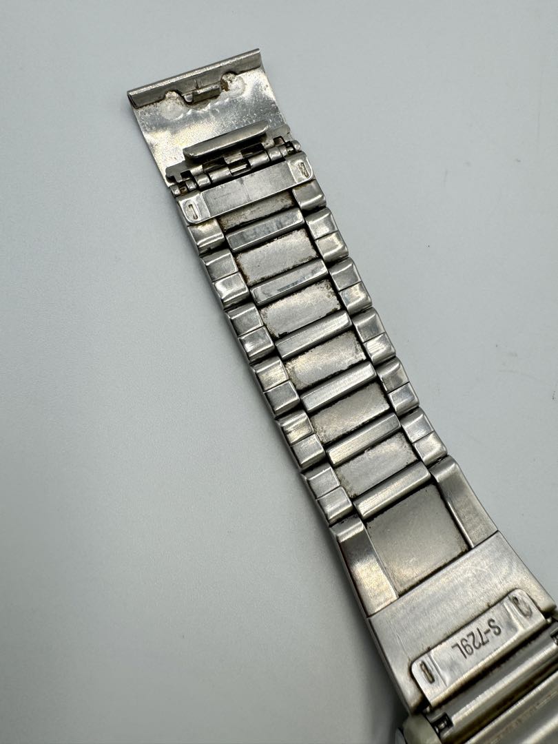 Casio Illuminator 1604 A200 Digital Quartz Unisex Adults Watch Y2K Retro Vintage