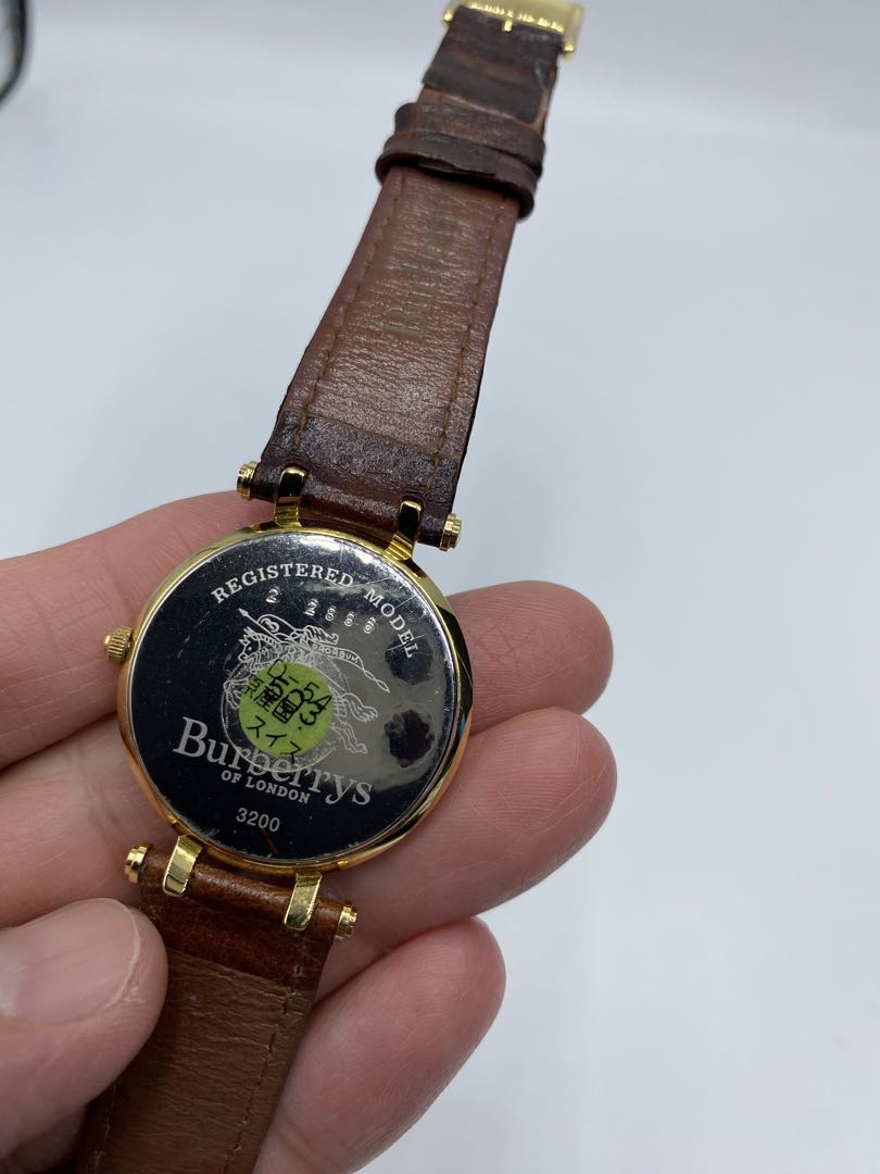 BURBERRY Analog Quartz Men