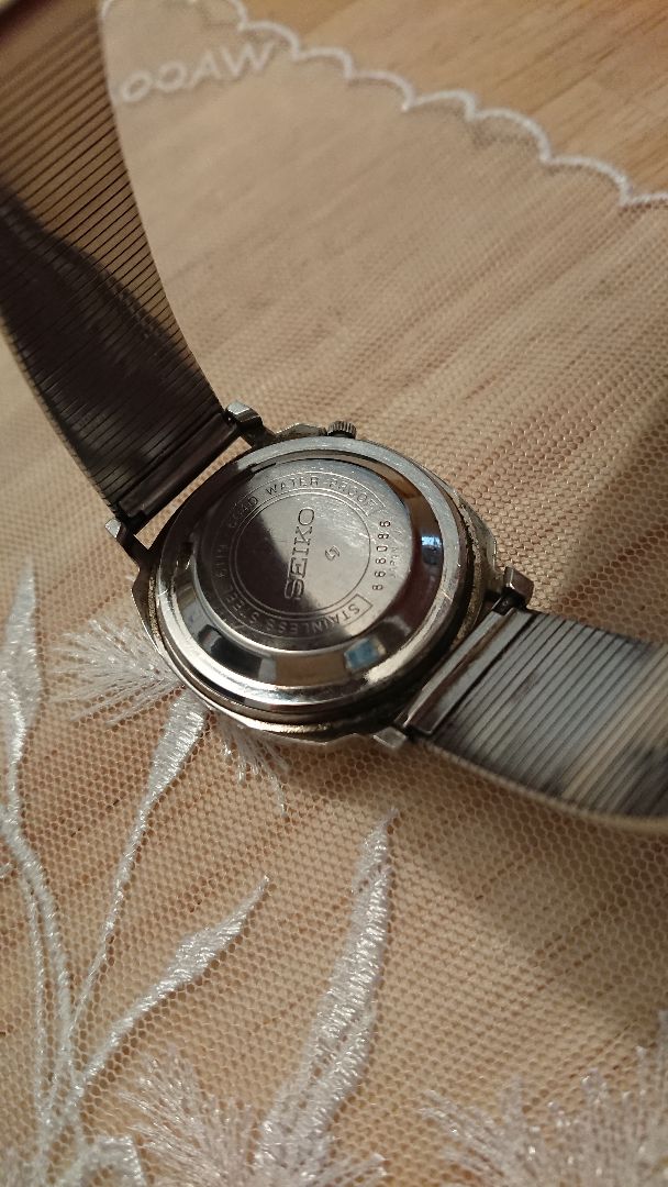 Seiko SportsMatic 6119-6040 Analog Mechanical (Automatic) Women