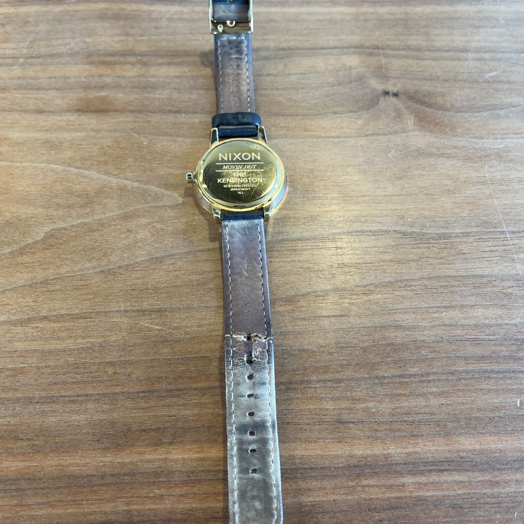 Analog Quartz Women