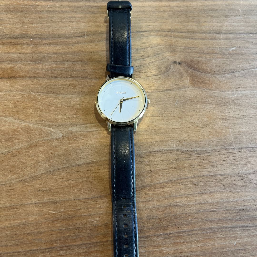 Analog Quartz Women