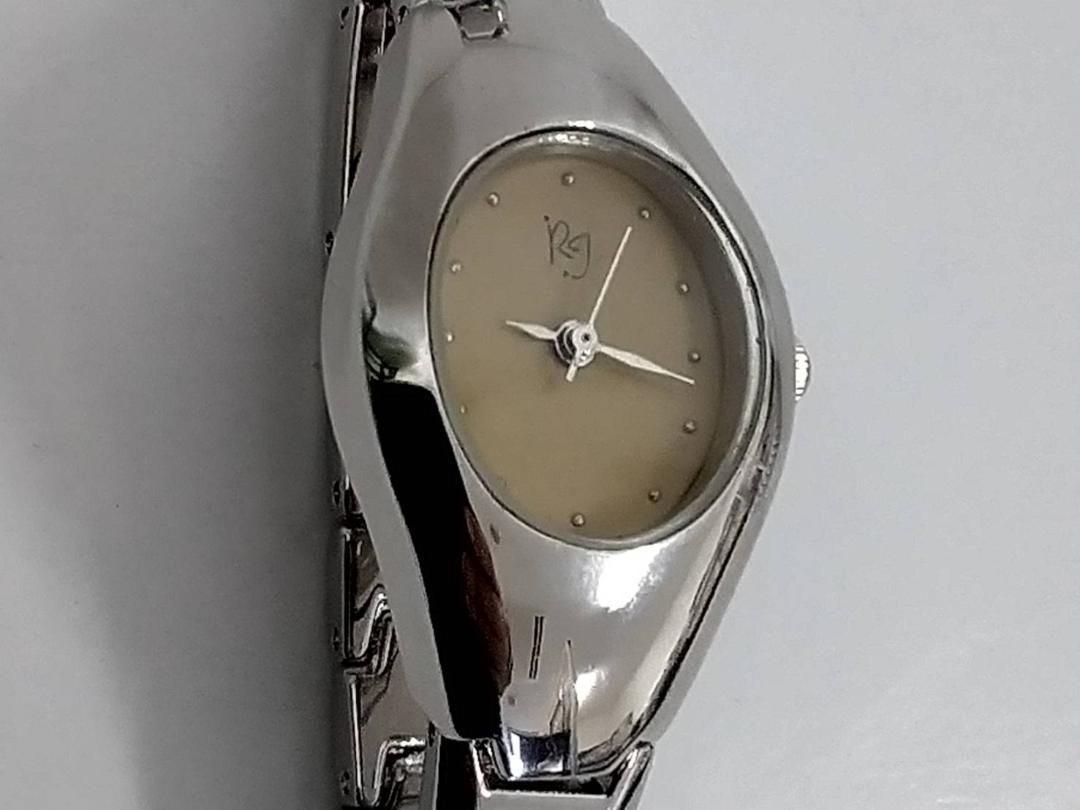 Swatch Analog Quartz Women