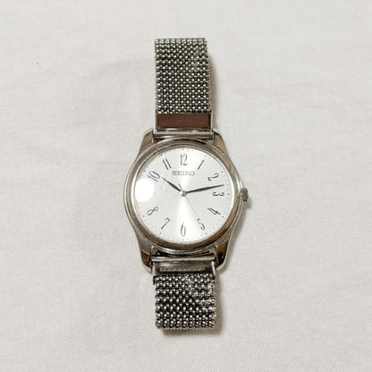 Seiko 7N01-0DE0 Analog Quartz Men