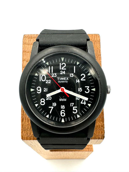 Timex Analog Quartz Men Men Watch Vintage