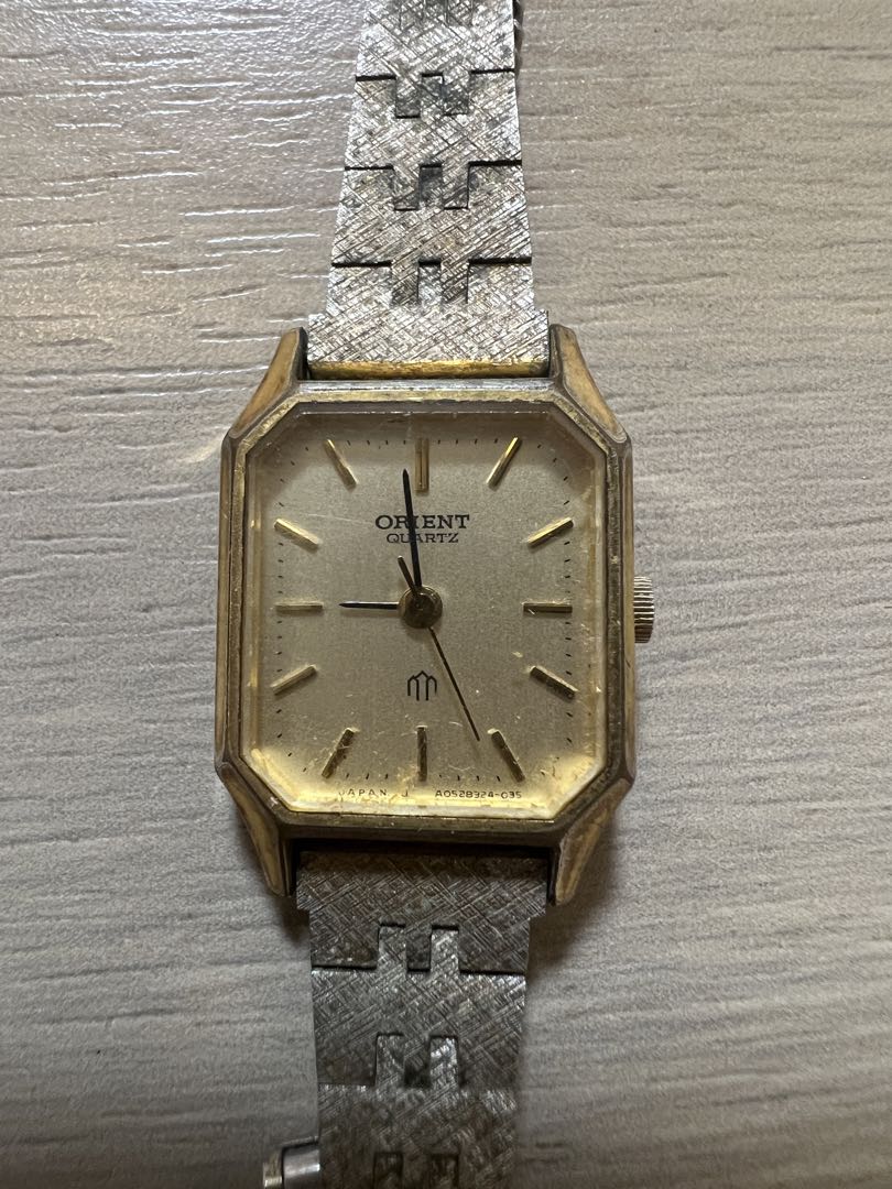 Orient A05832-40 Analog Quartz Women