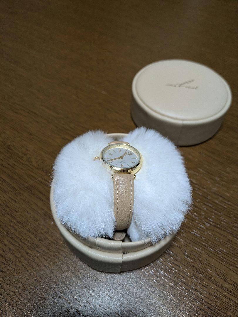 Somyon Analog Quartz Women