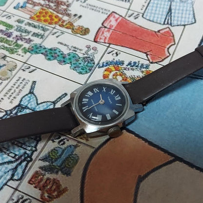 Timex 1970S Analog Mechanical (Manual) Women Women