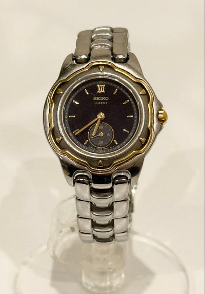 Seiko Lucent 7N08-0010 Analog Quartz Women