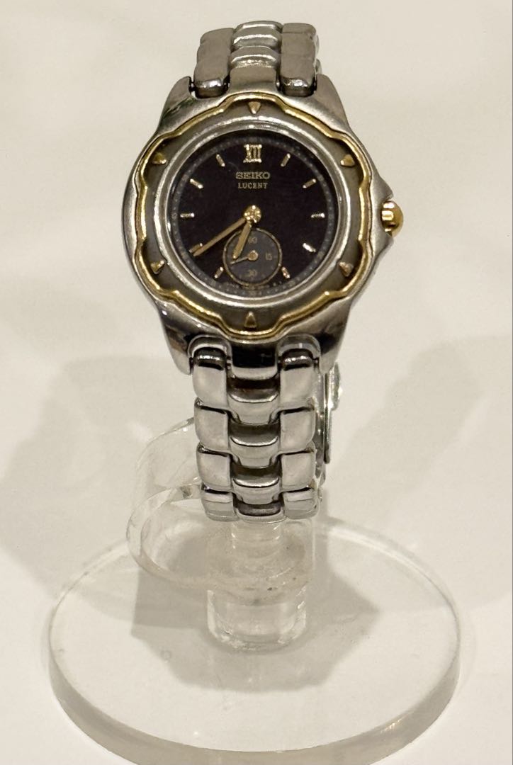 Seiko Lucent 7N08-0010 Analog Quartz Women