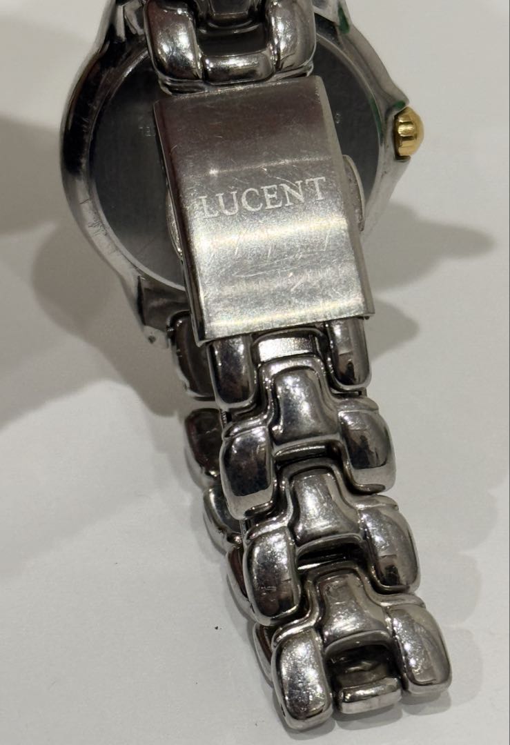 Seiko Lucent 7N08-0010 Analog Quartz Women