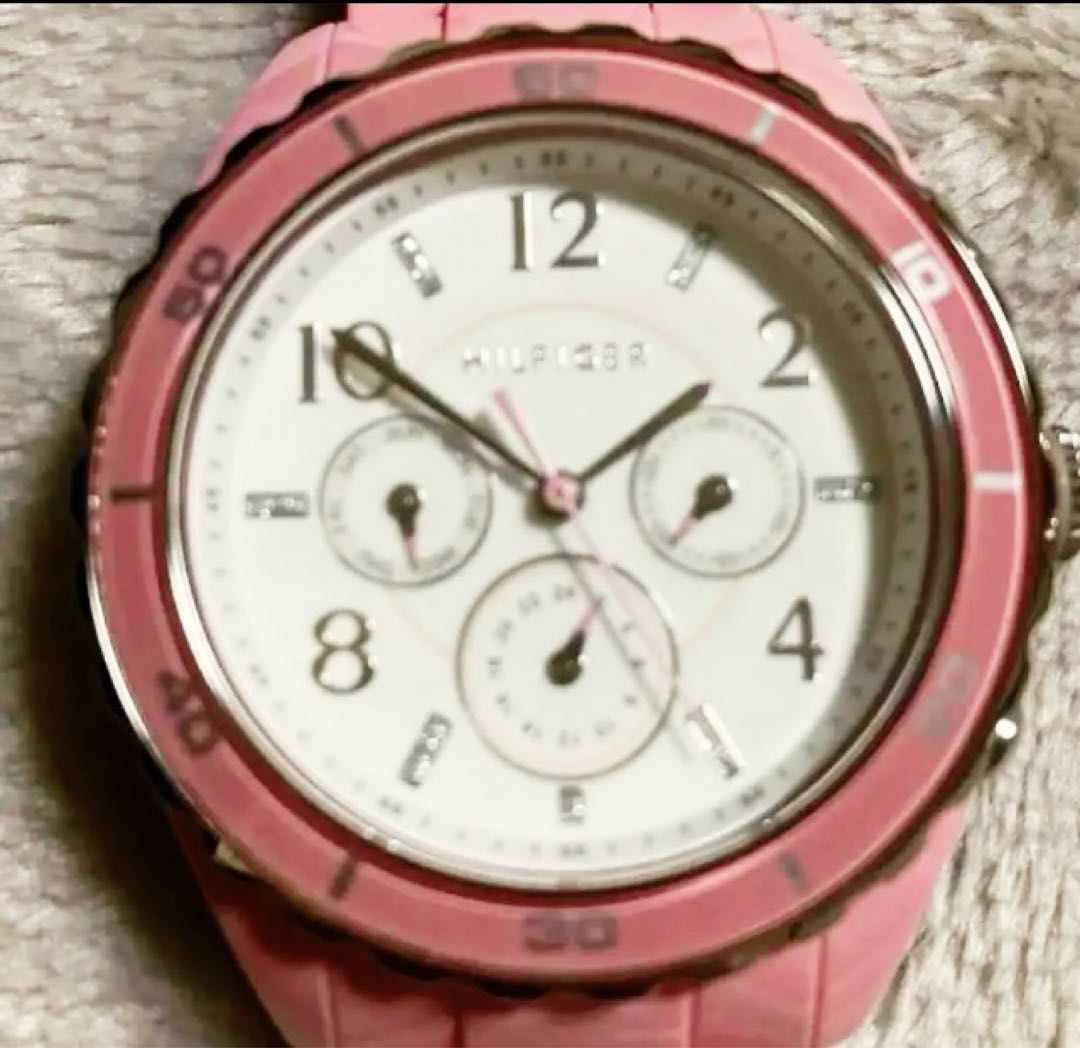 Tommy Hilfiger Analog Mechanical (Manual) Women