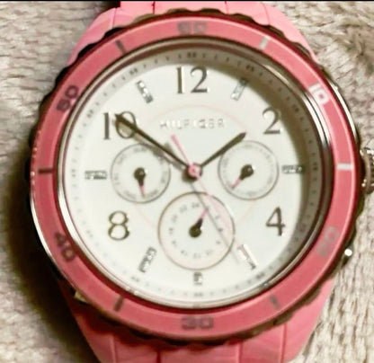 Tommy Hilfiger Analog Mechanical (Manual) Women