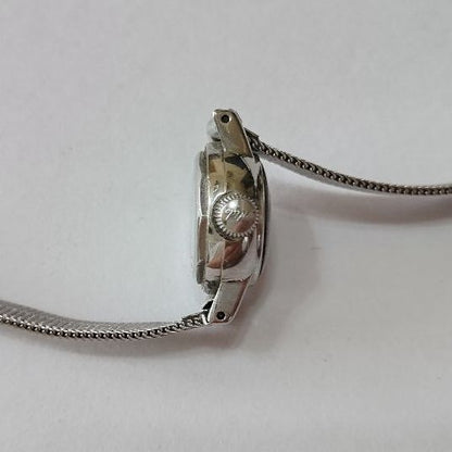 MIDO Analog Mechanical (Manual) Women