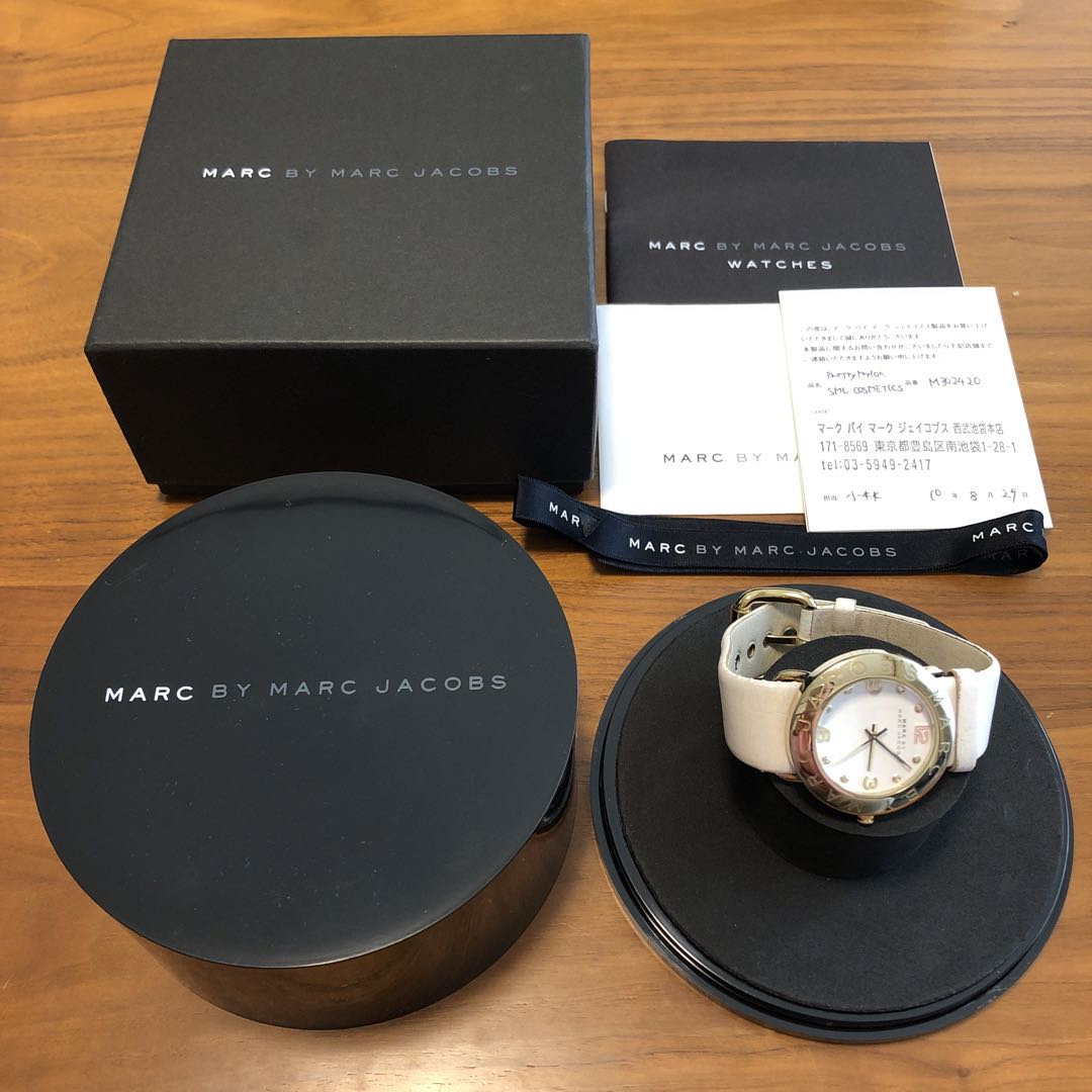 Analog Quartz Women