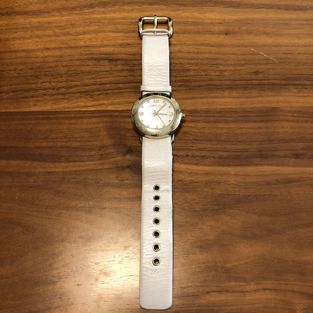 Analog Quartz Women