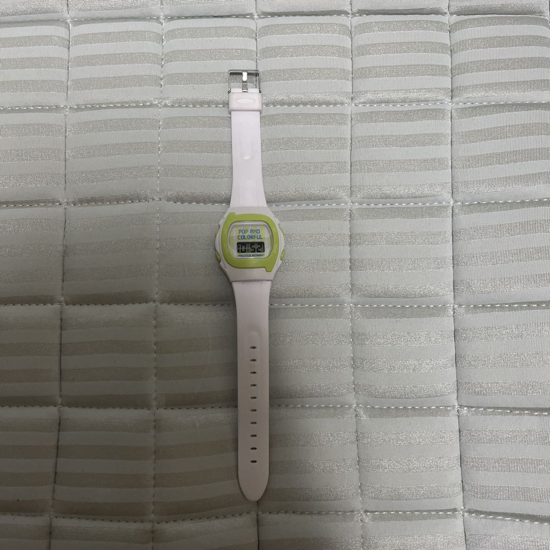 Digital Quartz Women