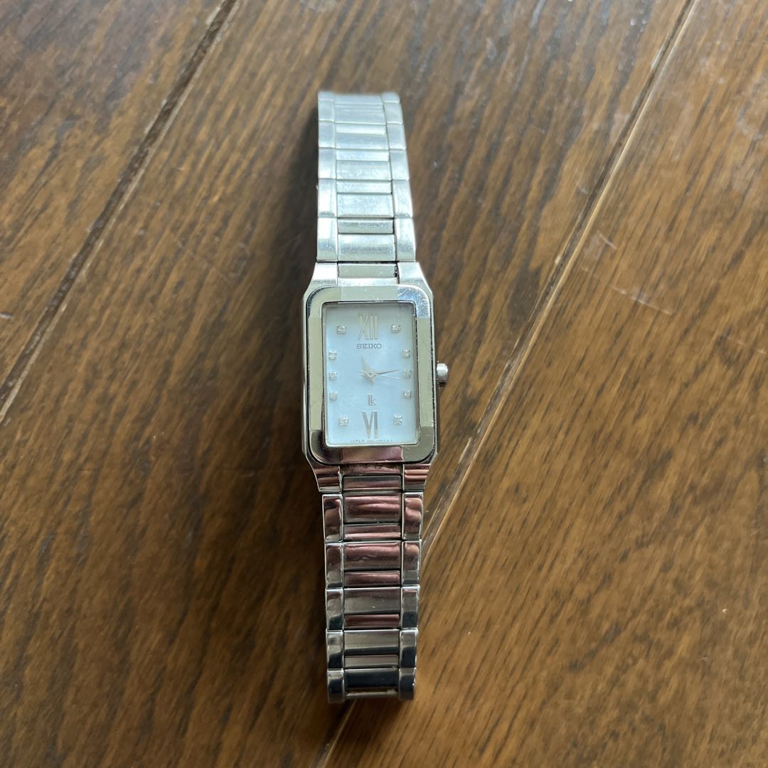Seiko lk/lukia 1N01-OBYO Analog Quartz Women