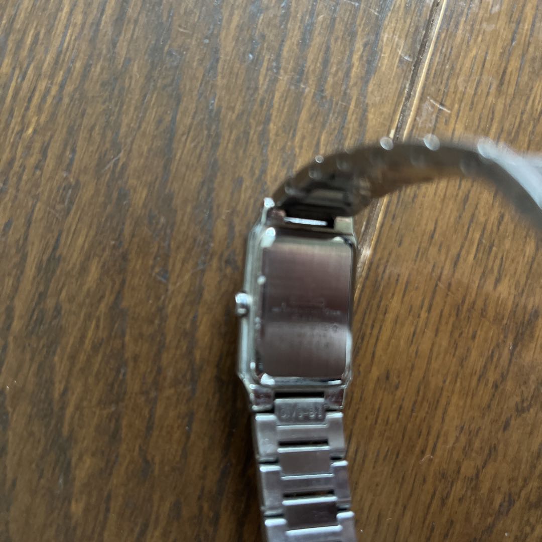 Seiko lk/lukia 1N01-OBYO Analog Quartz Women