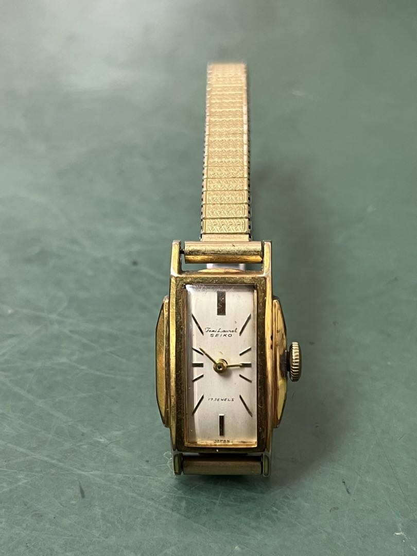 Seiko Analog Mechanical (Manual) Women