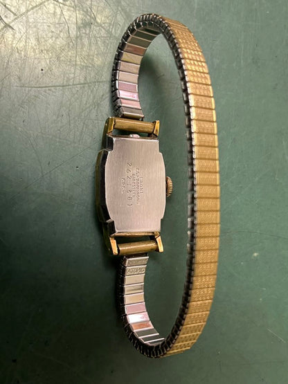Seiko Analog Mechanical (Manual) Women