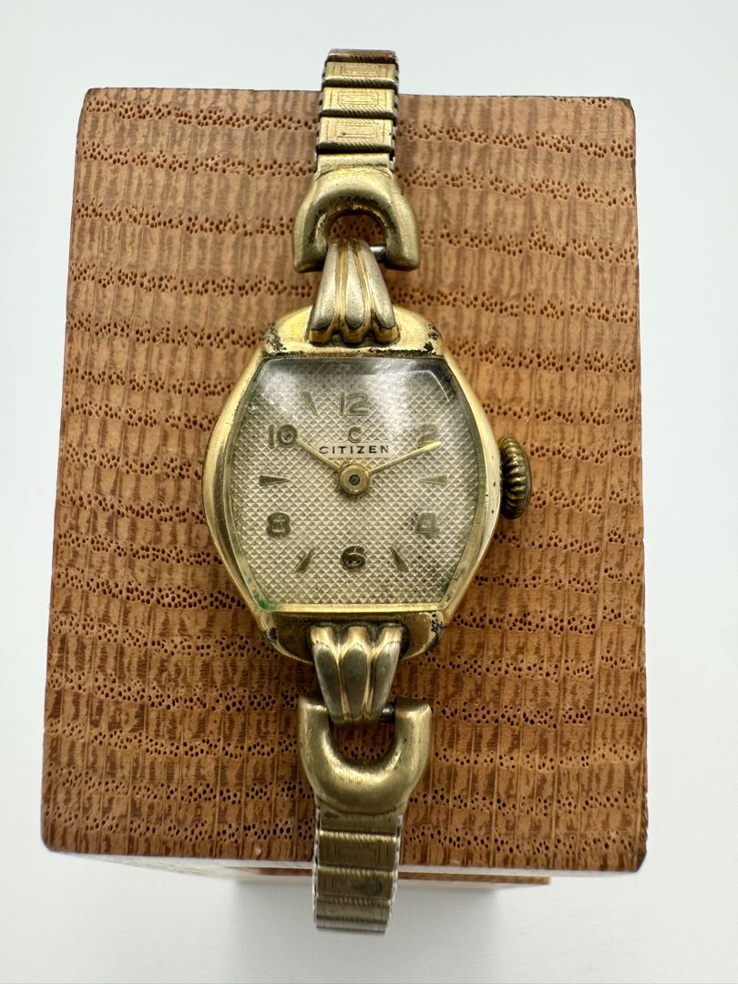 Citizen 14K Gold Filled 6032 Analog Mechanical (Manual) Women Vintage Hand-Winding Watch 18Mm