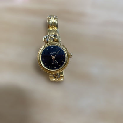 Louis Dior Analog Quartz Women