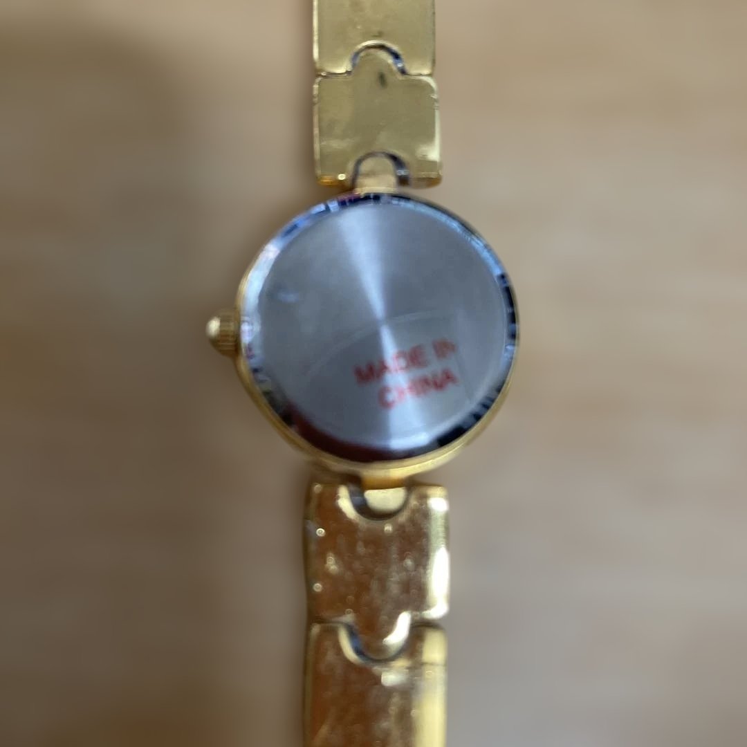 Louis Dior Analog Quartz Women