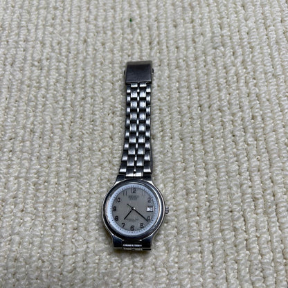 Seiko Dolce 5K22-OA40 Analog Solar Men