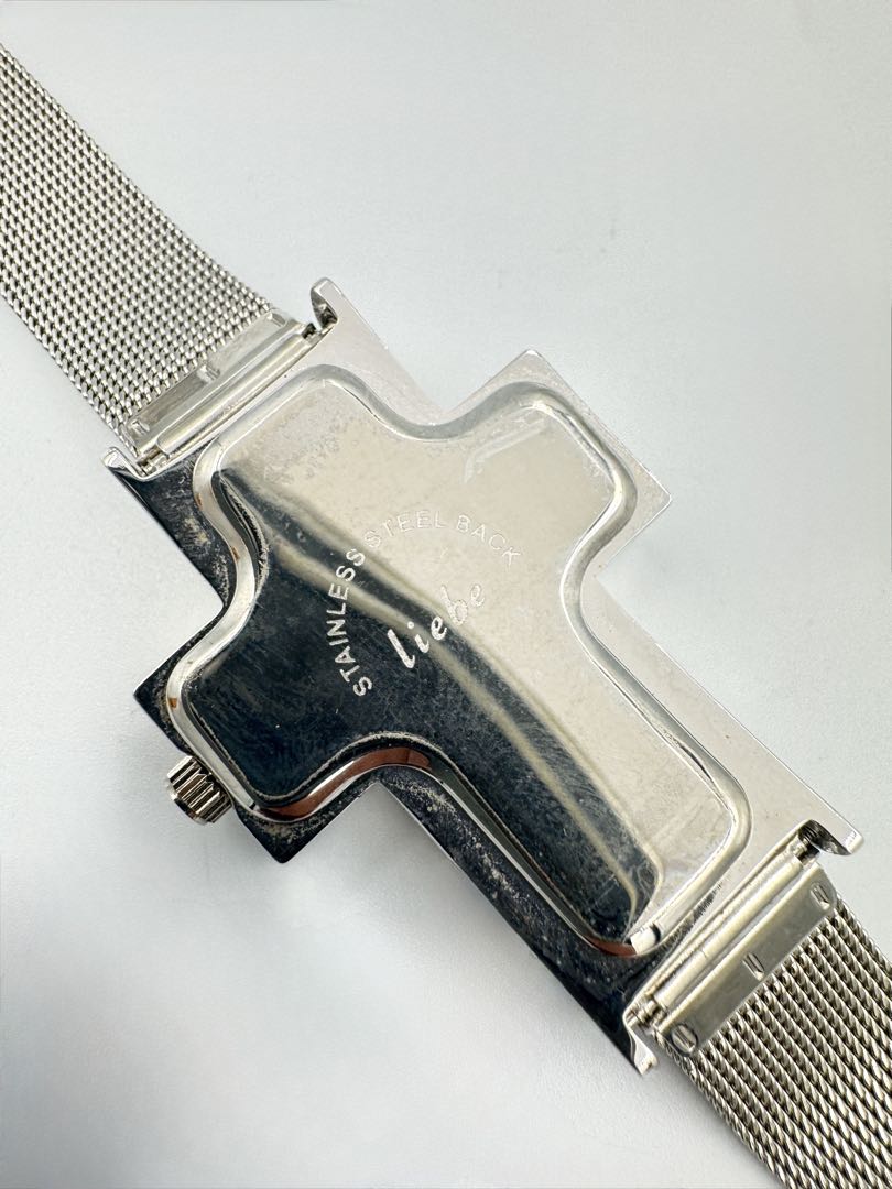 Abiste Liebe Analog Quartz Women Watch Cross