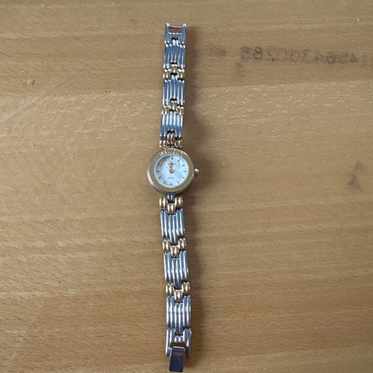 Hilton Analog Quartz Women