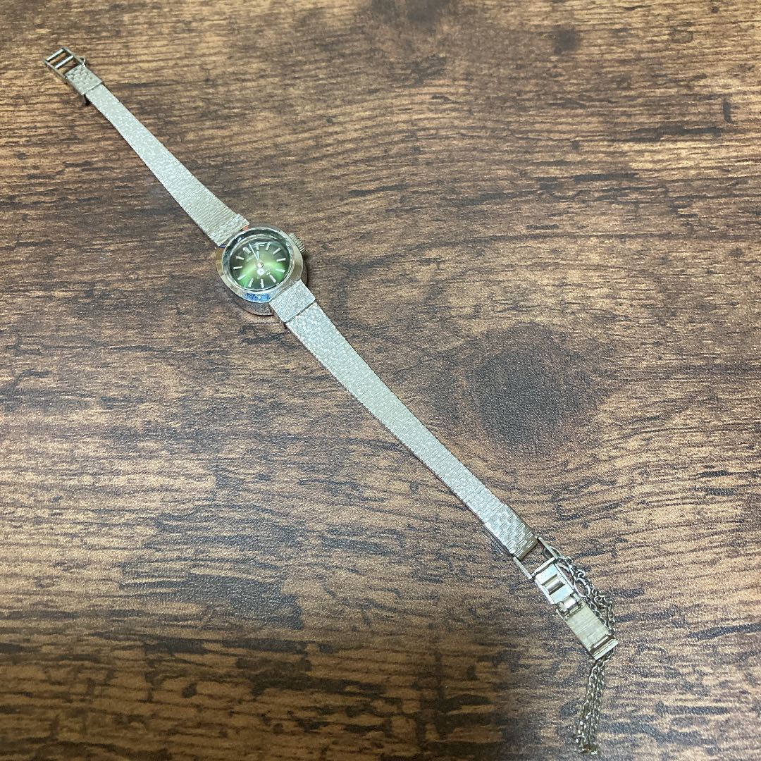 Seiko Analog Mechanical (Manual) Women