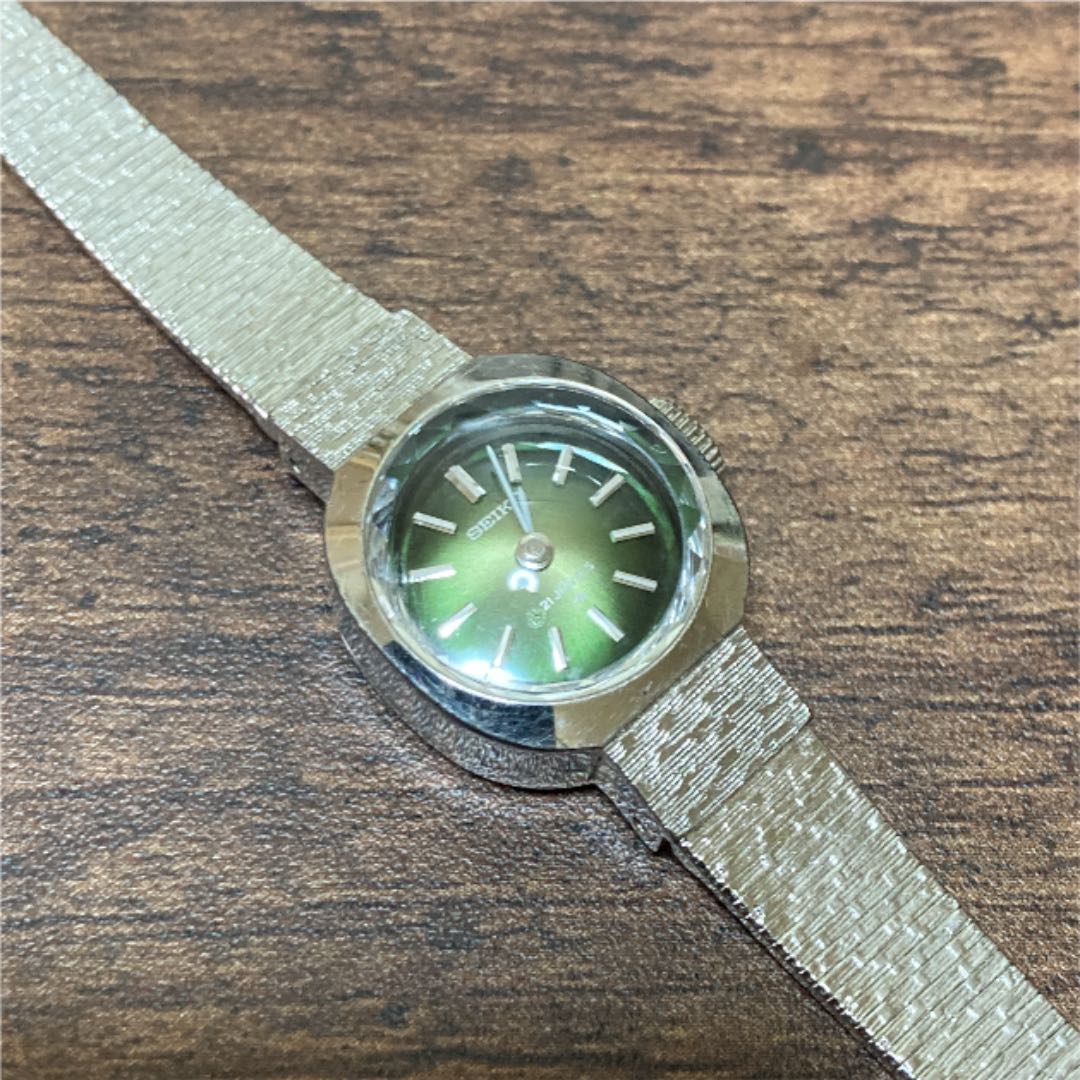 Seiko Analog Mechanical (Manual) Women
