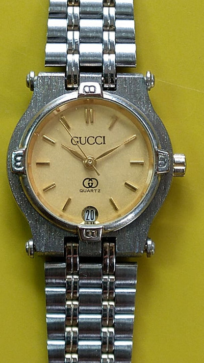 Gucci Analog Quartz Women