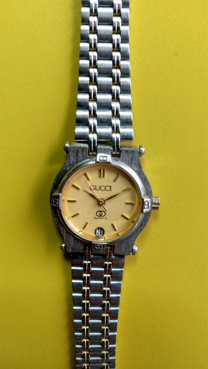 Gucci Analog Quartz Women