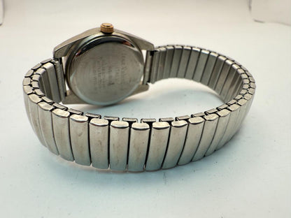 Izax Valentino Solar Wristwatch 28mm - Non-Working, For Parts or Repair