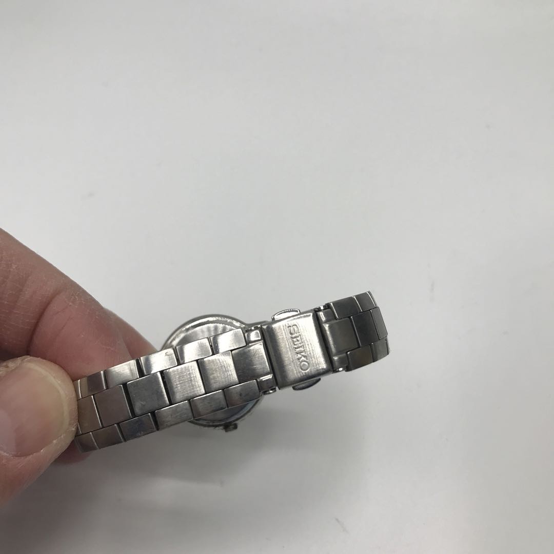 Seiko Analog Quartz Women