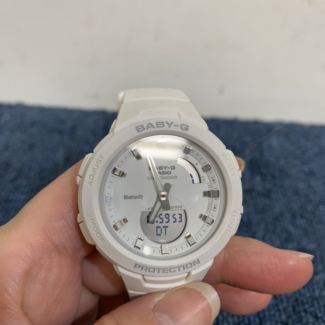 G-Shock Baby-G 5556 Digital-Analog Quartz Women