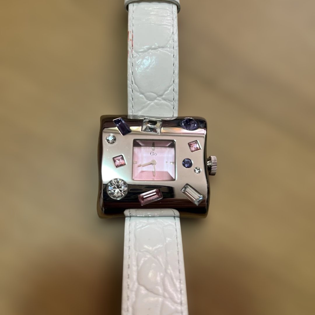 Analog Quartz Women