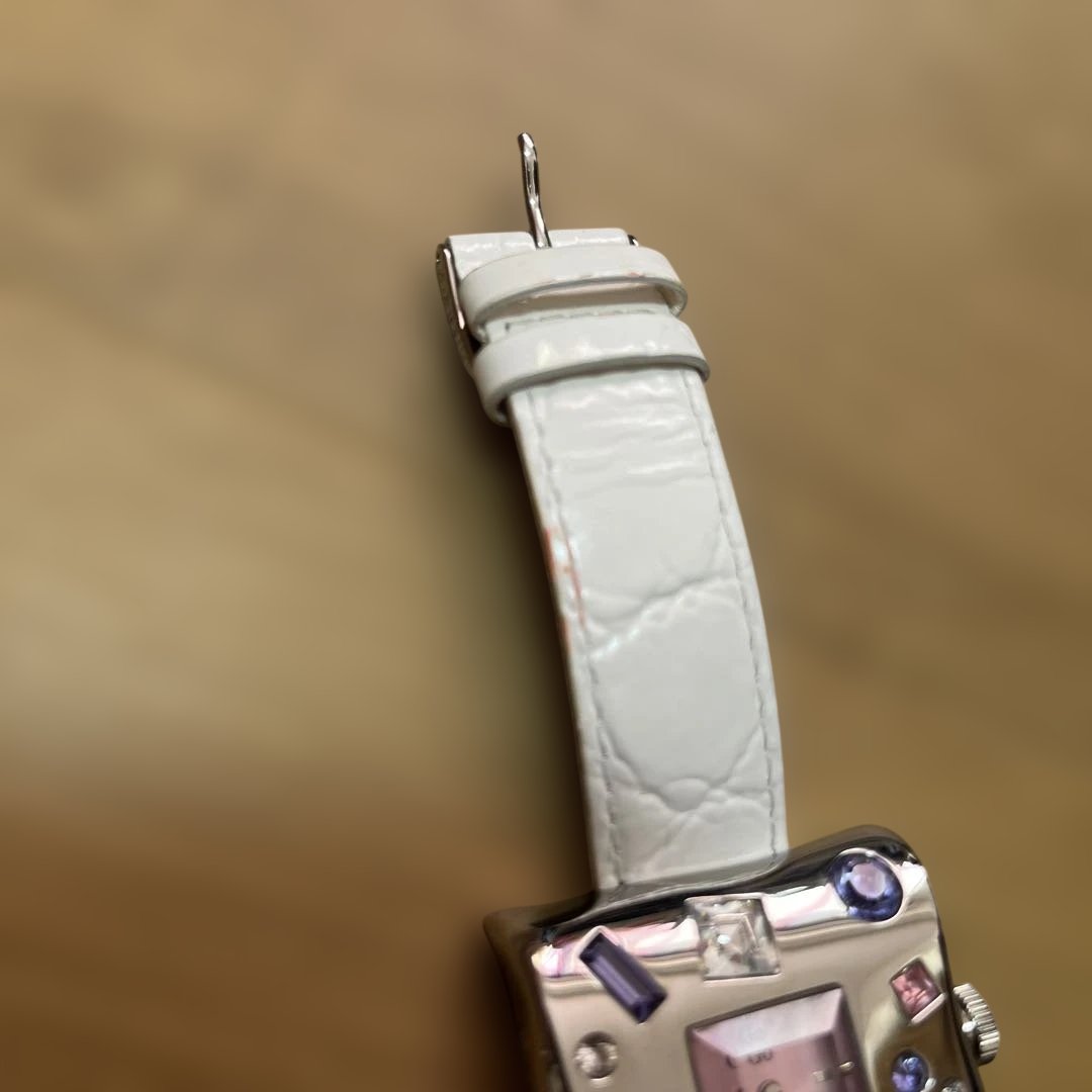 Analog Quartz Women