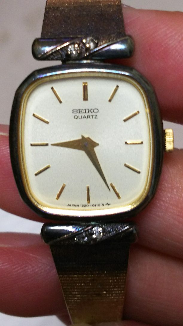 Seiko Analog Quartz Women