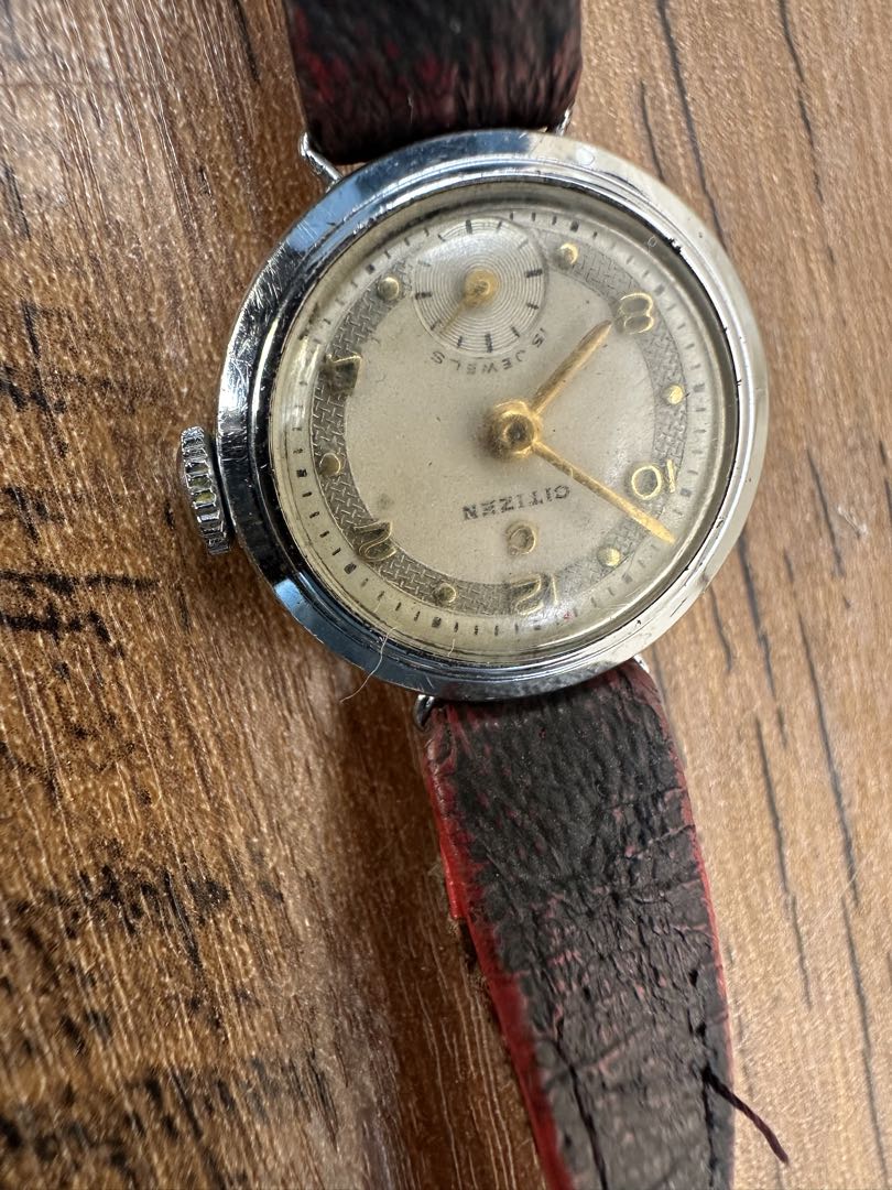 Citizen Analog Mechanical (Manual) Women 15 Jewelsmanual Winding Watch(F139) [For Parts / Junk]