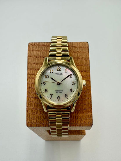 TIMEX Quartz Watch Gold Tone Excellent Condition