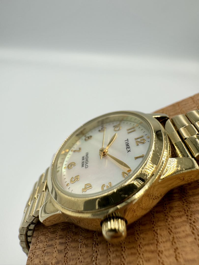 TIMEX Quartz Watch Gold Tone Excellent Condition