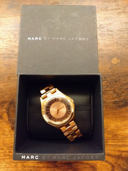 Marc Jacobs Analog Quartz Women