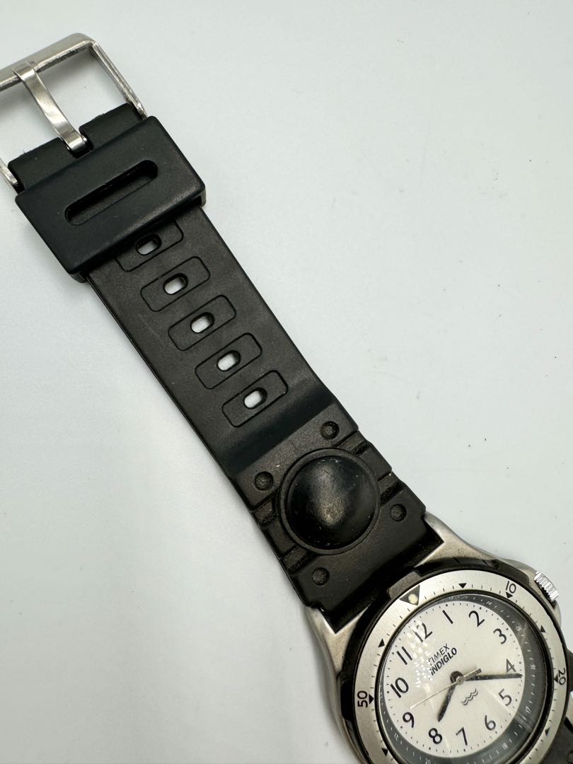 TIMEX Quartz Watch NOT WORKING FOR PARTS