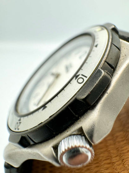 TIMEX Quartz Watch NOT WORKING FOR PARTS